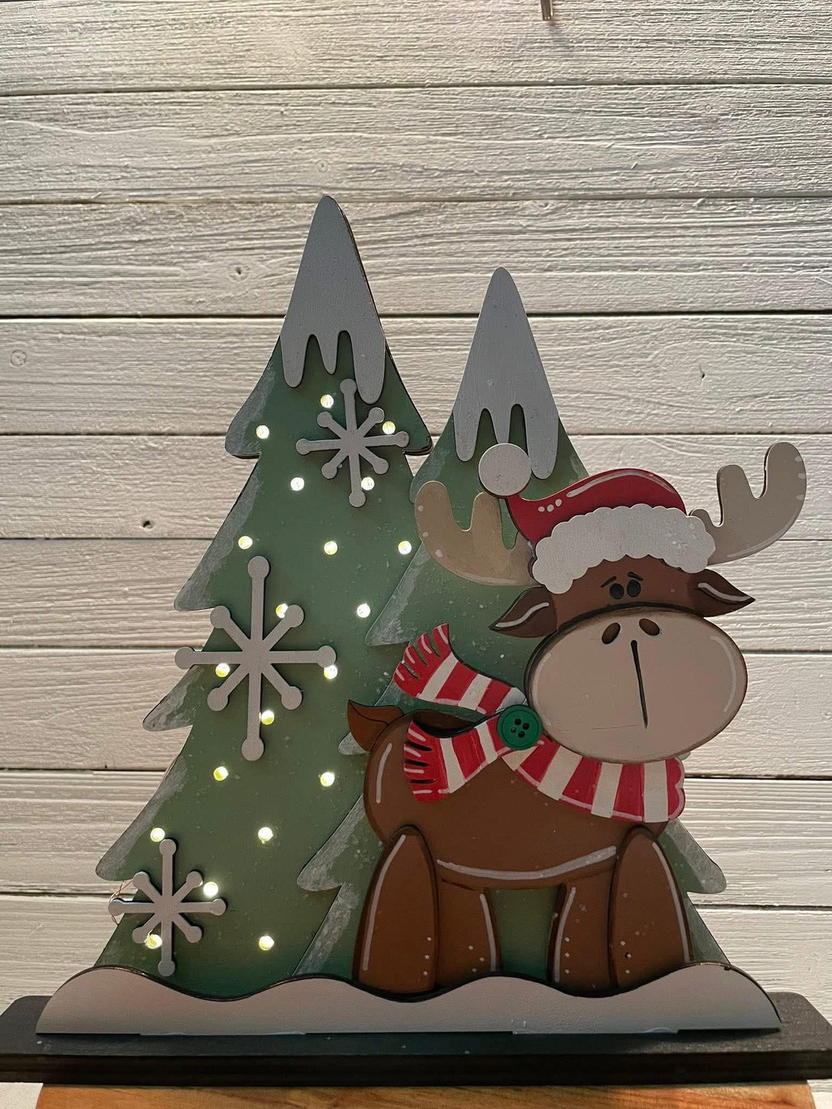 Moose Shelf Sitter